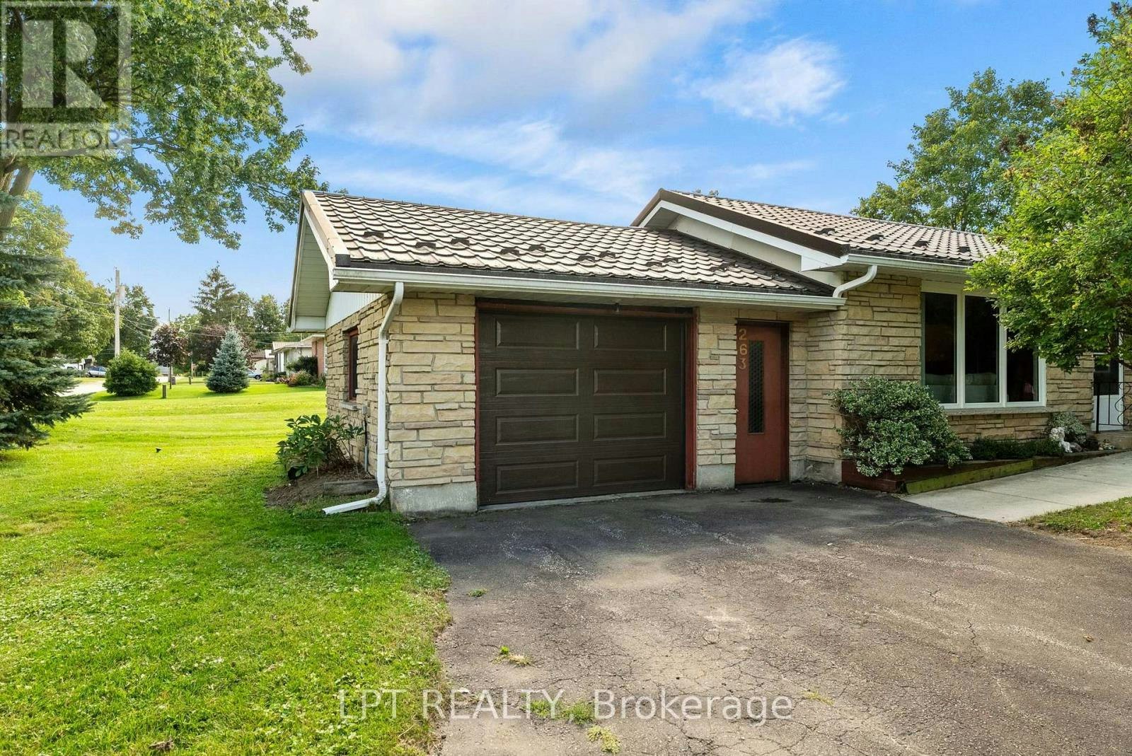 263 Richmond Street, North Middlesex, ON, N0M 2K0 - 29