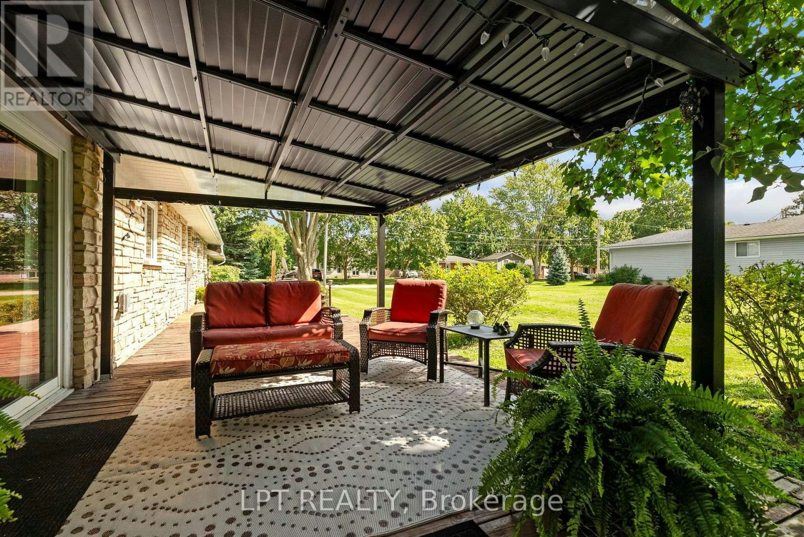263 Richmond Street, North Middlesex, ON, N0M 2K0 - 35