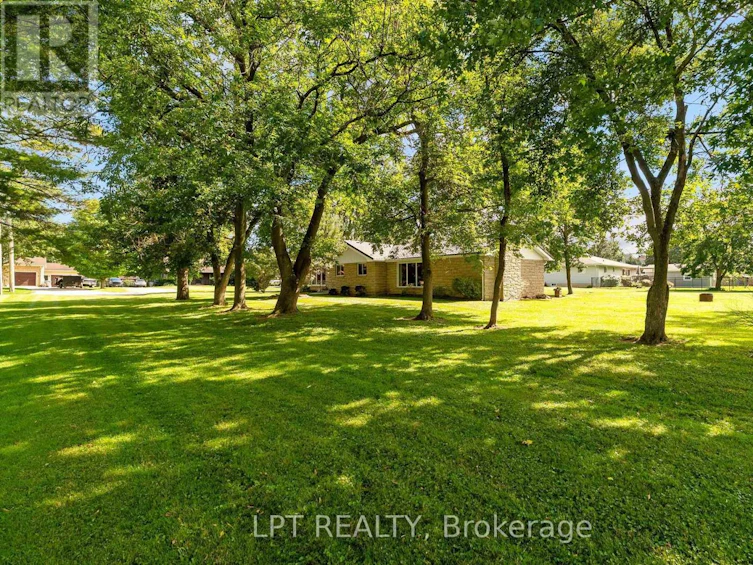 263 Richmond Street, North Middlesex, ON, N0M 2K0 - 32