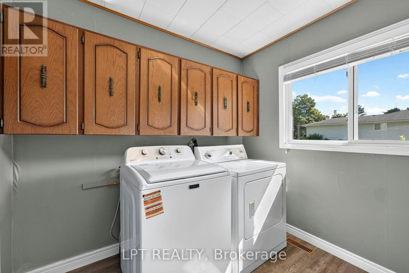 263 Richmond Street, North Middlesex, ON, N0M 2K0 - 18