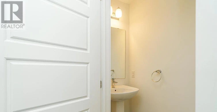 51 Stitch Mews, Ottawa, ON, K0A 2Z0 - 3