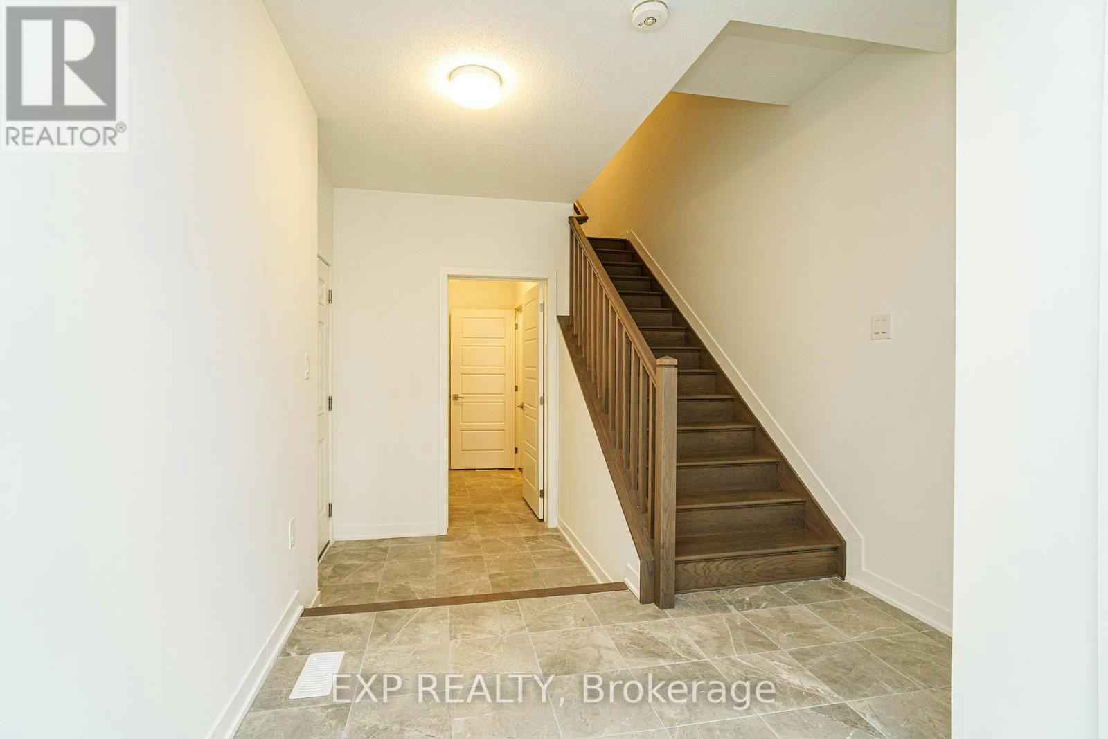 51 Stitch Mews, Ottawa, ON, K0A 2Z0 - 4