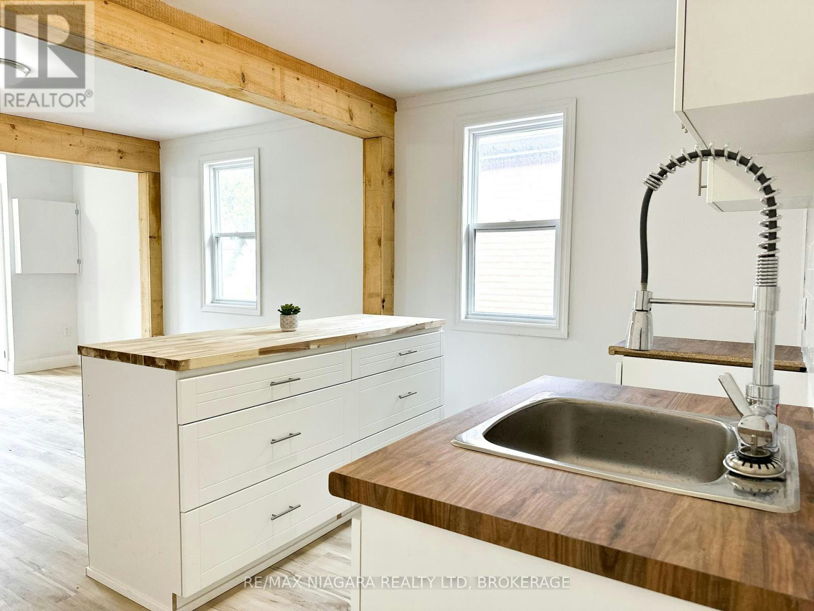 UPPER-233 Pelham Road, St. Catharines, ON, L2S 1W8 - 8