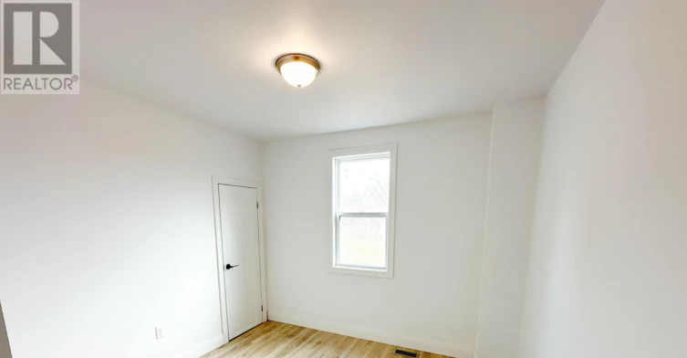 UPPER-233 Pelham Road, St. Catharines, ON, L2S 1W8 - 18