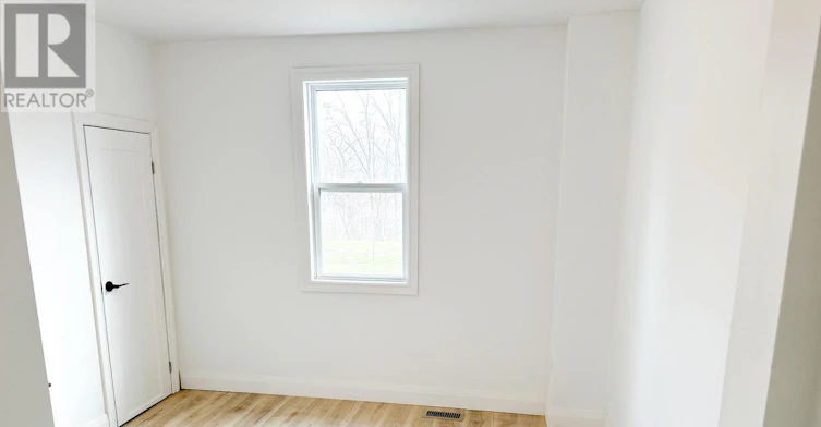 UPPER-233 Pelham Road, St. Catharines, ON, L2S 1W8 - 10