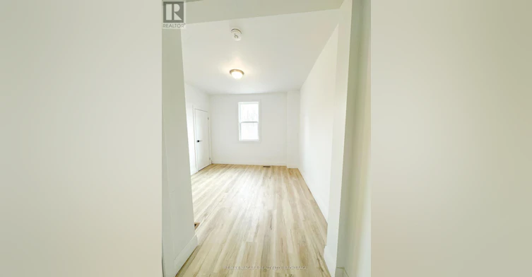 UPPER-233 Pelham Road, St. Catharines, ON, L2S 1W8 - 15