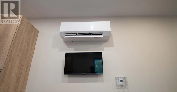 5-23 Ross Street, Toronto, ON, M5T 1Z8 - 4