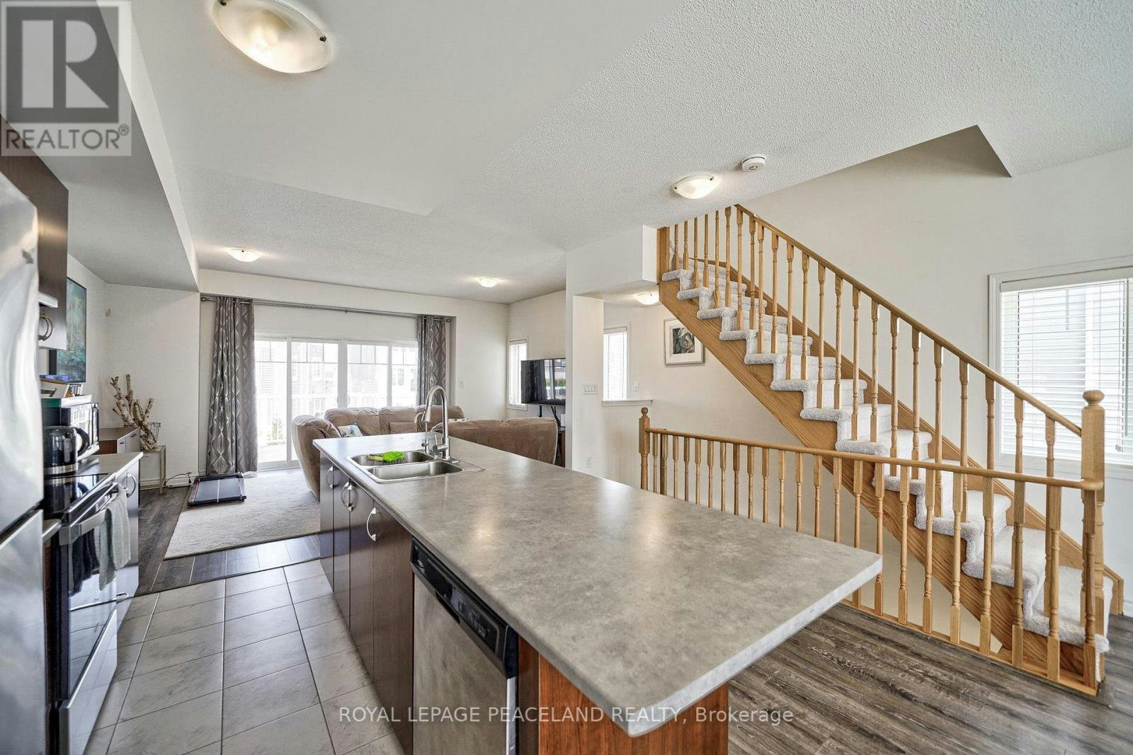 59 Shelburne Avenue, Wasaga Beach, ON, L9Z 0J4 - 27