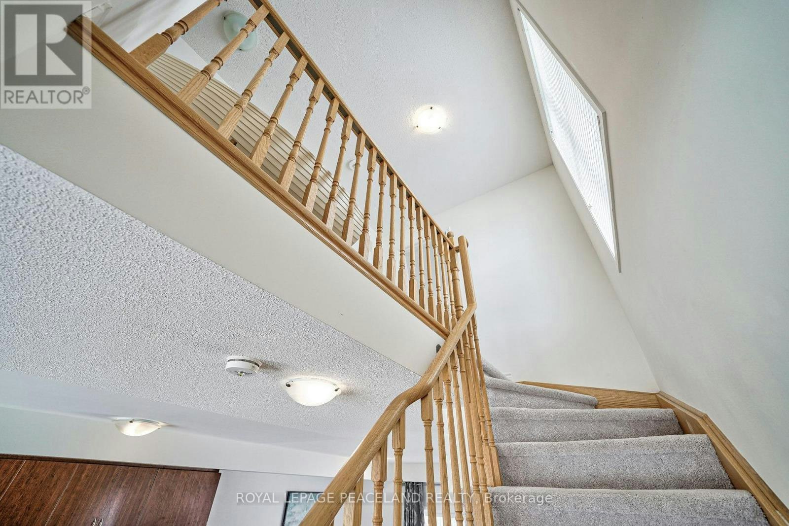 59 Shelburne Avenue, Wasaga Beach, ON, L9Z 0J4 - 32