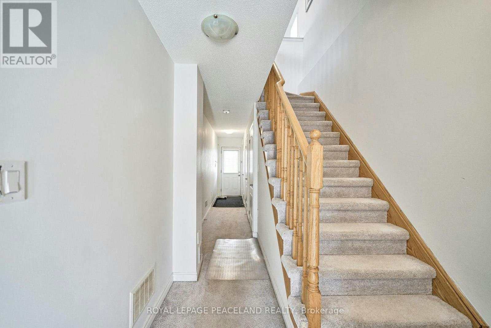 59 Shelburne Avenue, Wasaga Beach, ON, L9Z 0J4 - 12