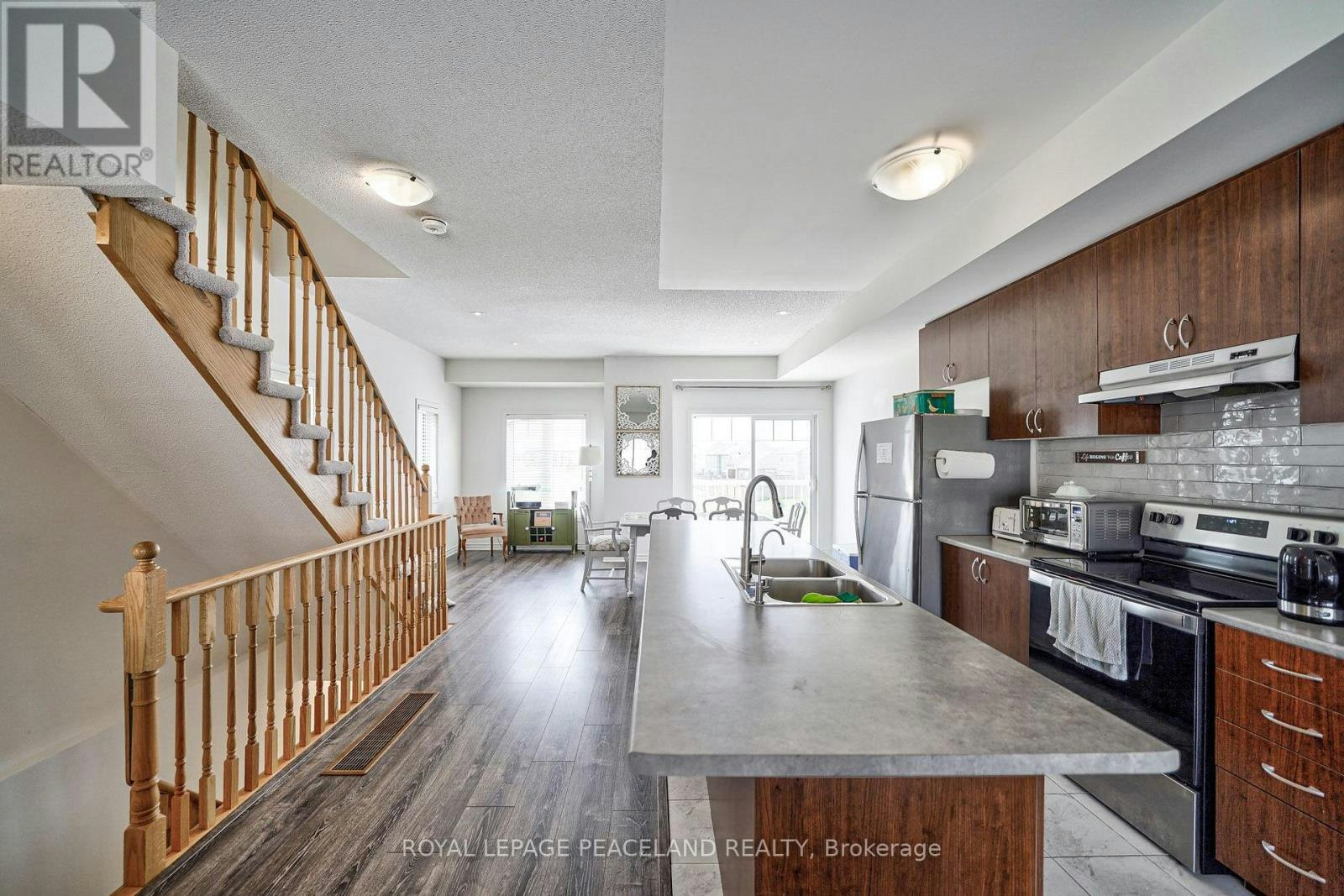 59 Shelburne Avenue, Wasaga Beach, ON, L9Z 0J4 - 24