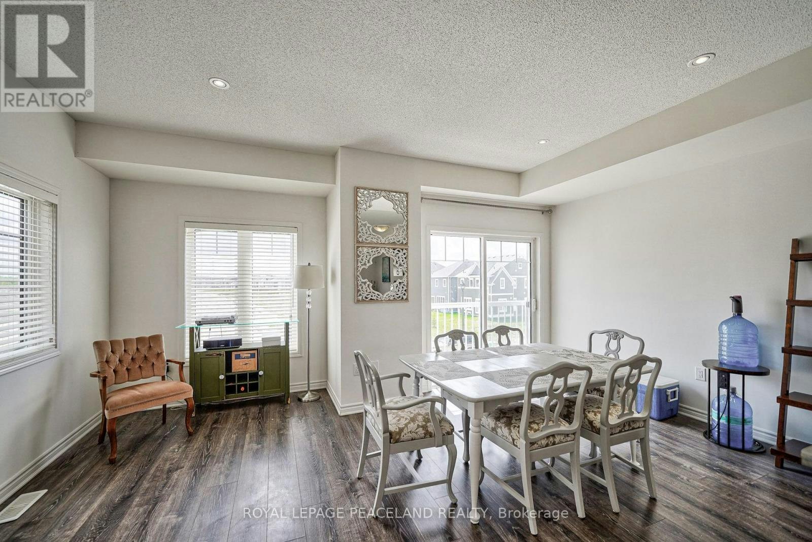 59 Shelburne Avenue, Wasaga Beach, ON, L9Z 0J4 - 28