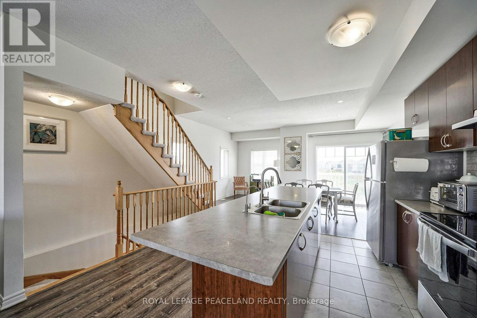 59 Shelburne Avenue, Wasaga Beach, ON, L9Z 0J4 - 22