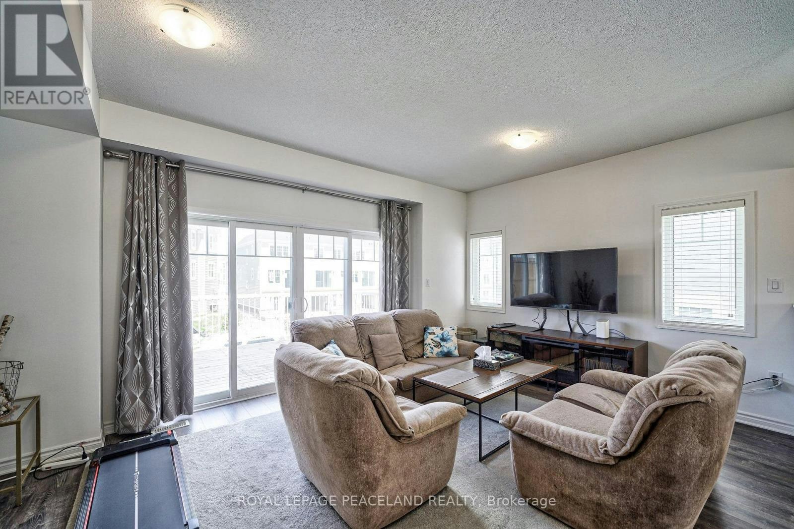 59 Shelburne Avenue, Wasaga Beach, ON, L9Z 0J4 - 14
