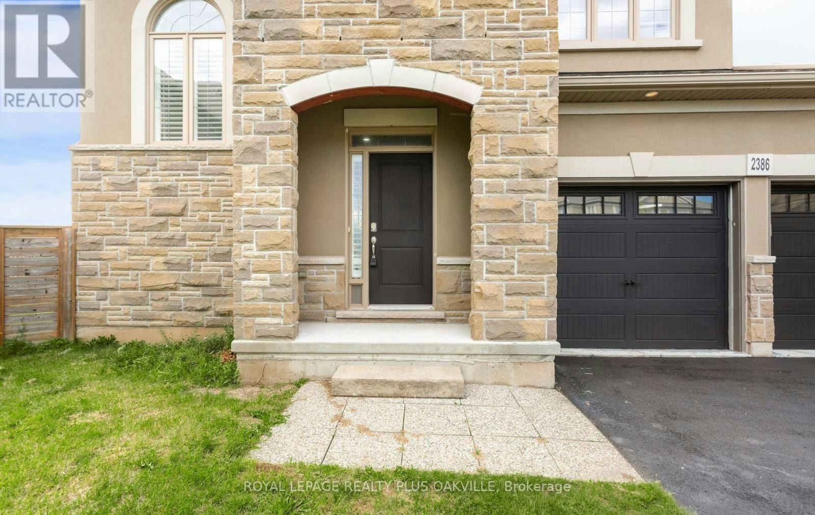 2386 Natasha Circle, Oakville, ON, L6M 1P2 - 3
