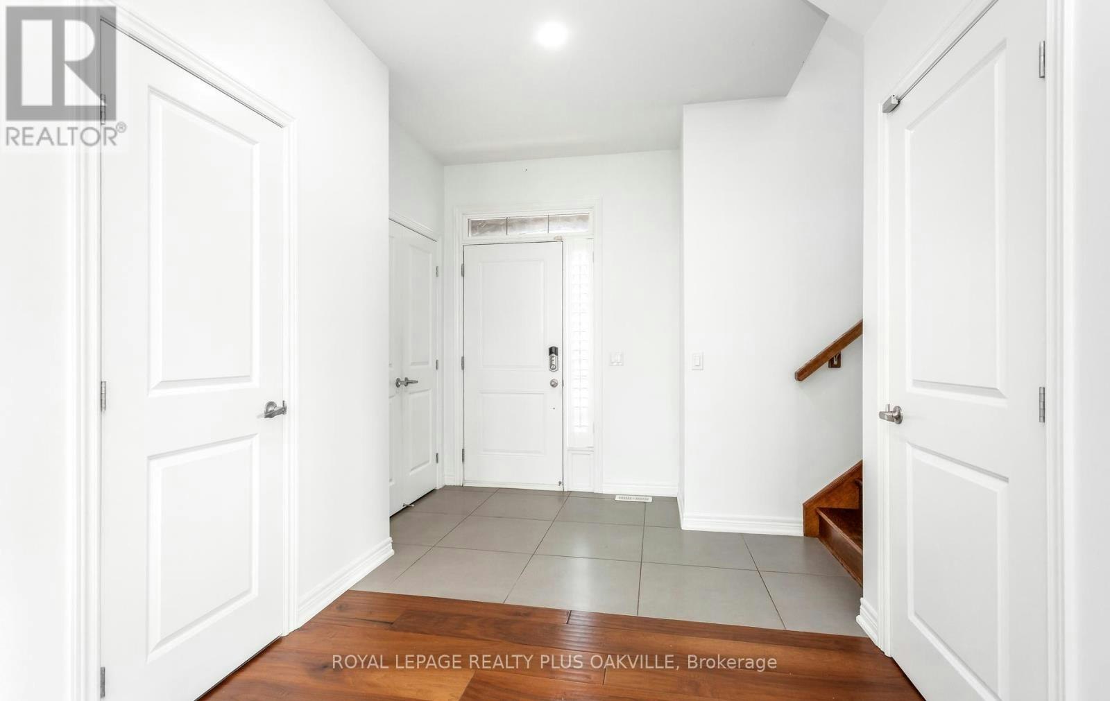 2386 Natasha Circle, Oakville, ON, L6M 1P2 - 4