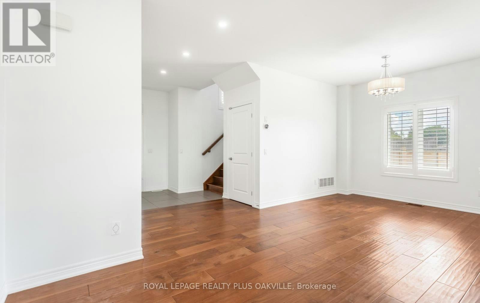 2386 Natasha Circle, Oakville, ON, L6M 1P2 - 6