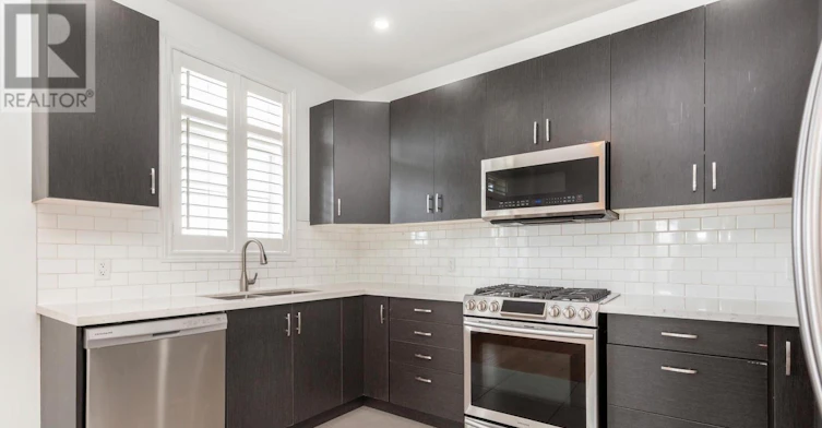 2386 Natasha Circle, Oakville, ON, L6M 1P2 - 13