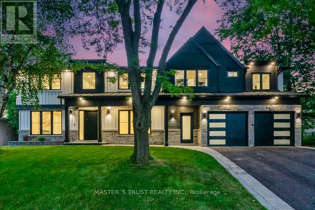 1-319 Beechfield Road, Oakville, ON, L6J 5H9