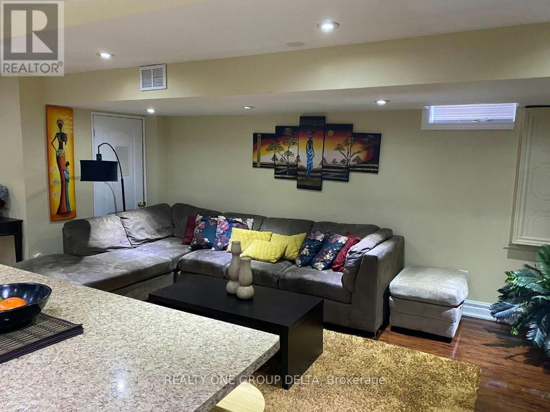 75 Donwoods(lower Court, Brampton, ON, L6P 1T7 - 4