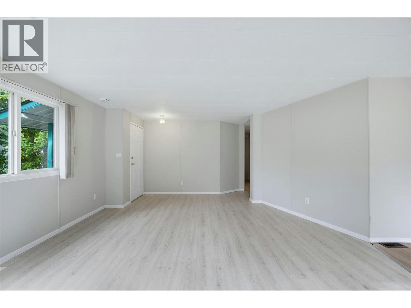 8-5 97a Highway, Sicamous, BC, V0E 2V1 - 41