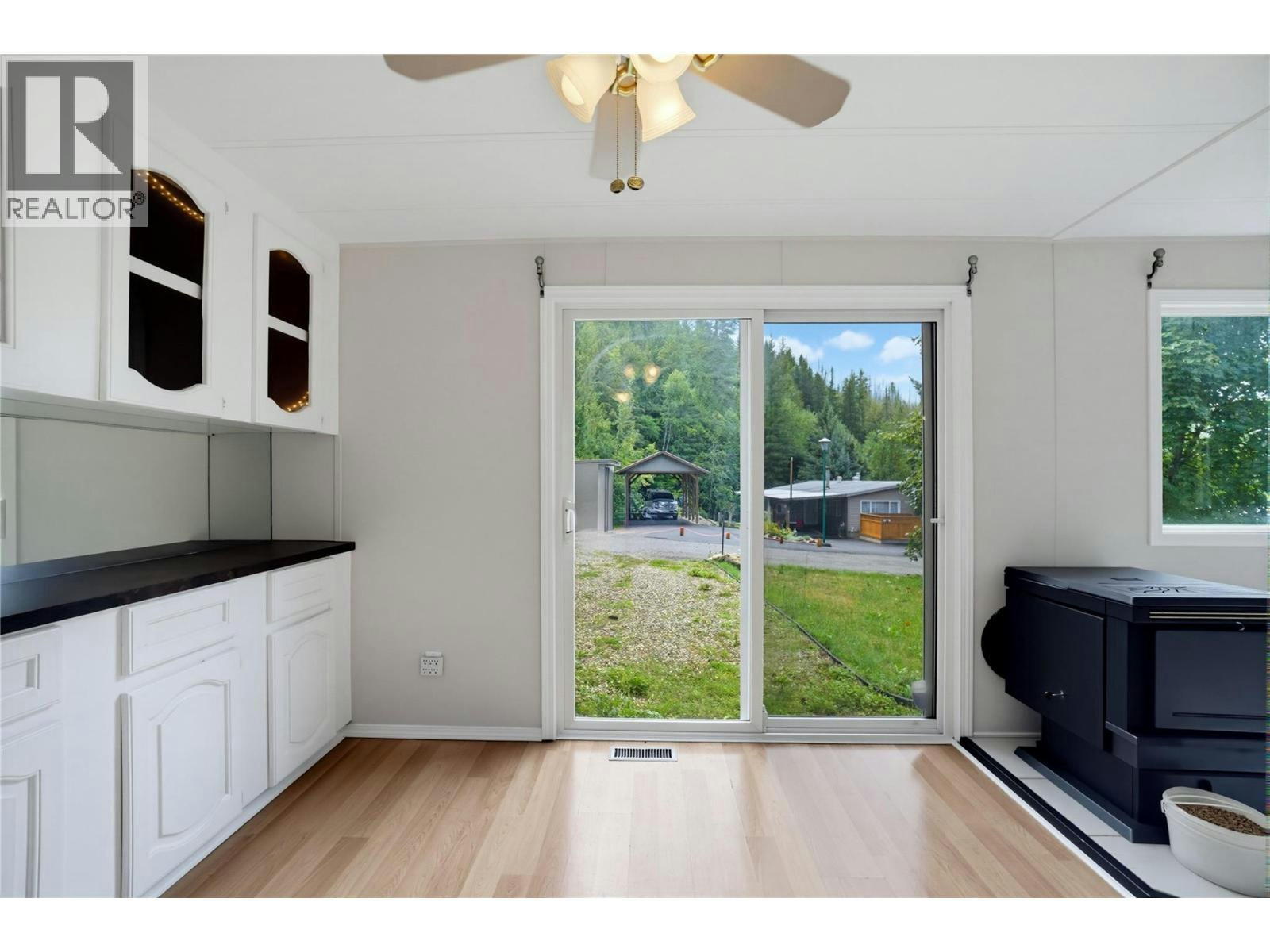 8-5 97a Highway, Sicamous, BC, V0E 2V1 - 34
