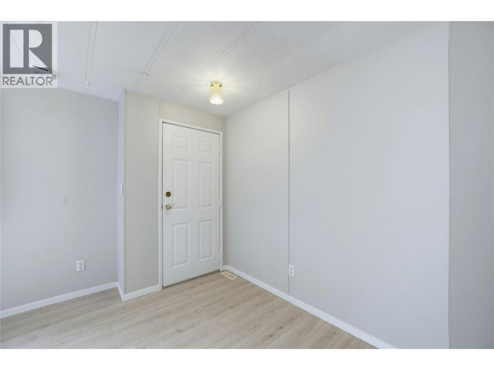 8-5 97a Highway, Sicamous, BC, V0E 2V1 - 38