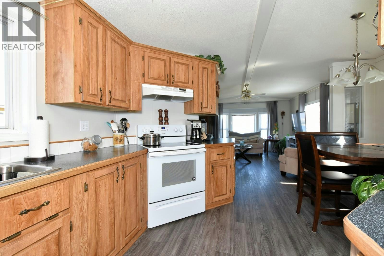 8-1420 Trans Canada Highway, Sorrento, BC, V0E 2W0 - 10