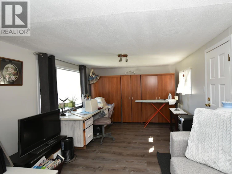 8-1420 Trans Canada Highway, Sorrento, BC, V0E 2W0 - 32