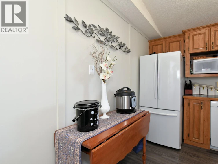 8-1420 Trans Canada Highway, Sorrento, BC, V0E 2W0 - 8