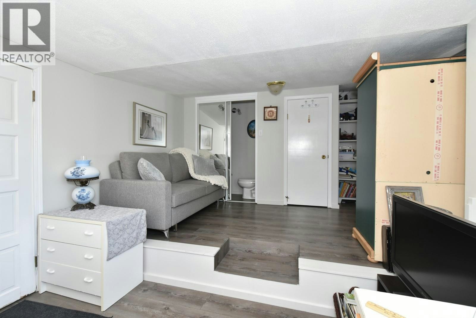 8-1420 Trans Canada Highway, Sorrento, BC, V0E 2W0 - 34