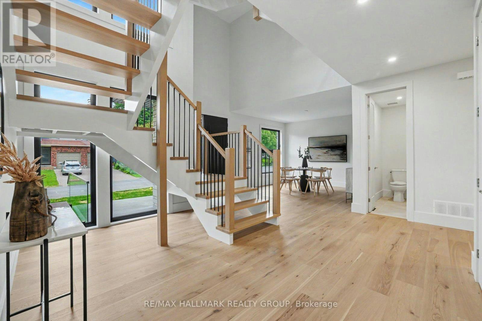218 Woodland Avenue, Ottawa, ON, K2B 5C9 - 9