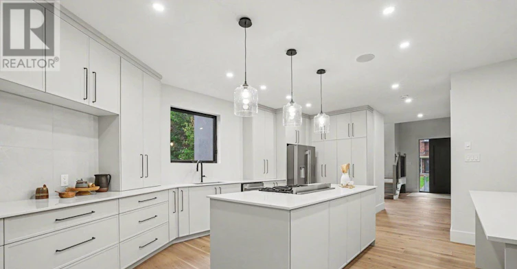 218 Woodland Avenue, Ottawa, ON, K2B 5C9 - 21