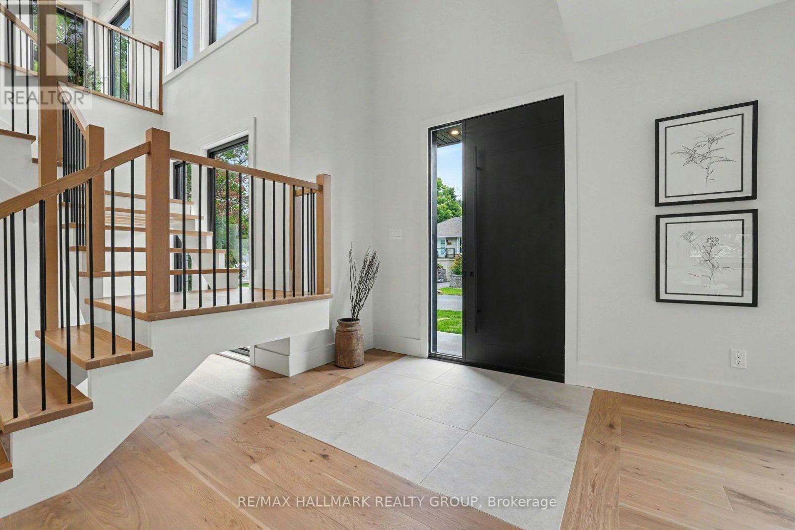 218 Woodland Avenue, Ottawa, ON, K2B 5C9 - 6