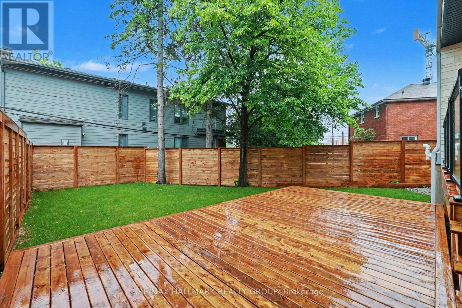 218 Woodland Avenue, Ottawa, ON, K2B 5C9 - 16