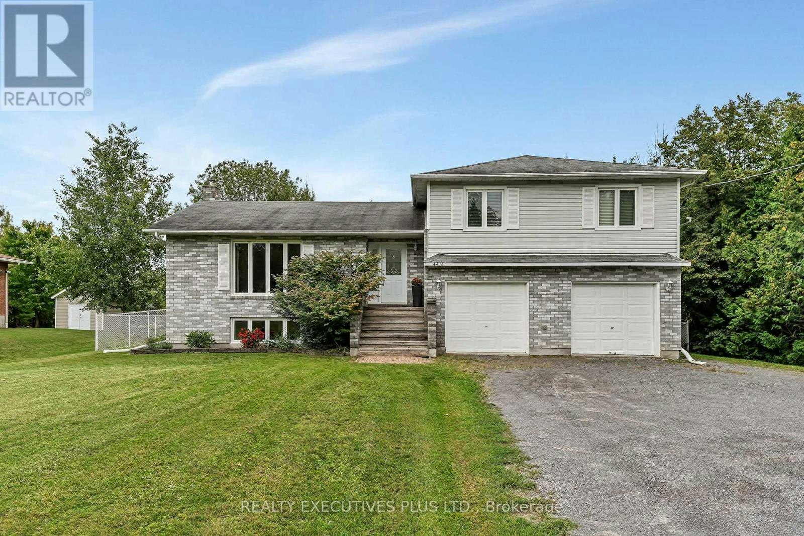 4413 Champlain Street, Clarence-Rockland, ON, K0A 1E0