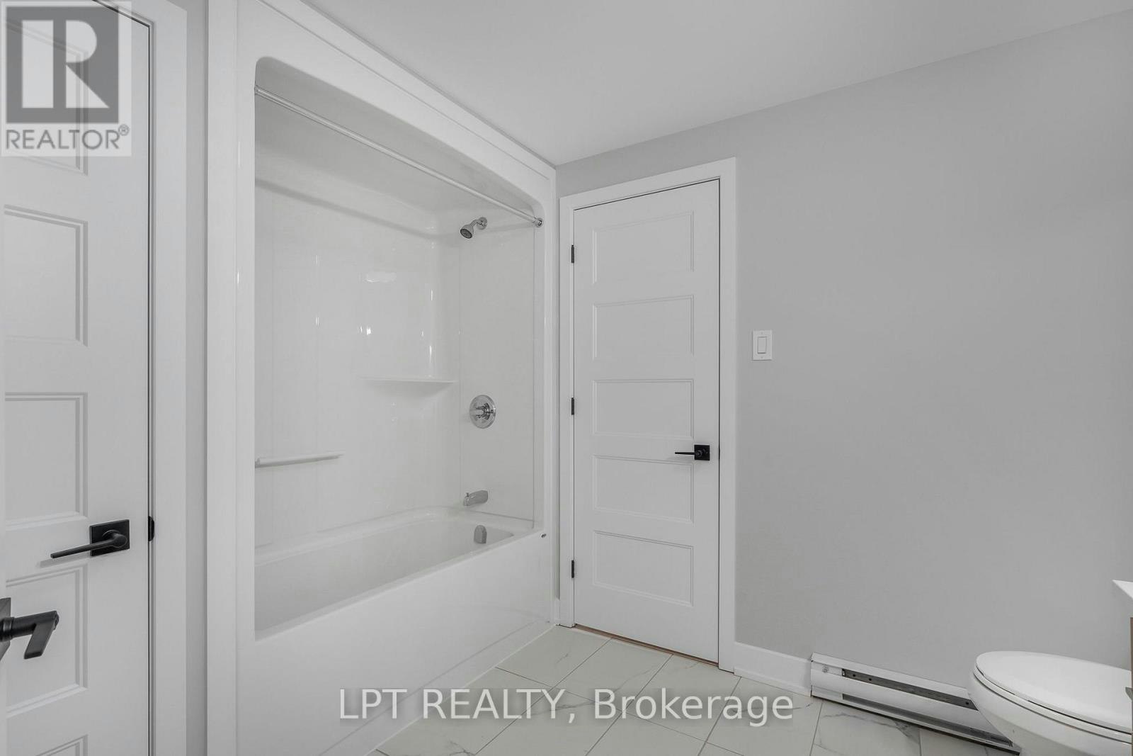 B-976 Katia Street, Limoges, ON, K0A 2M0 - 12