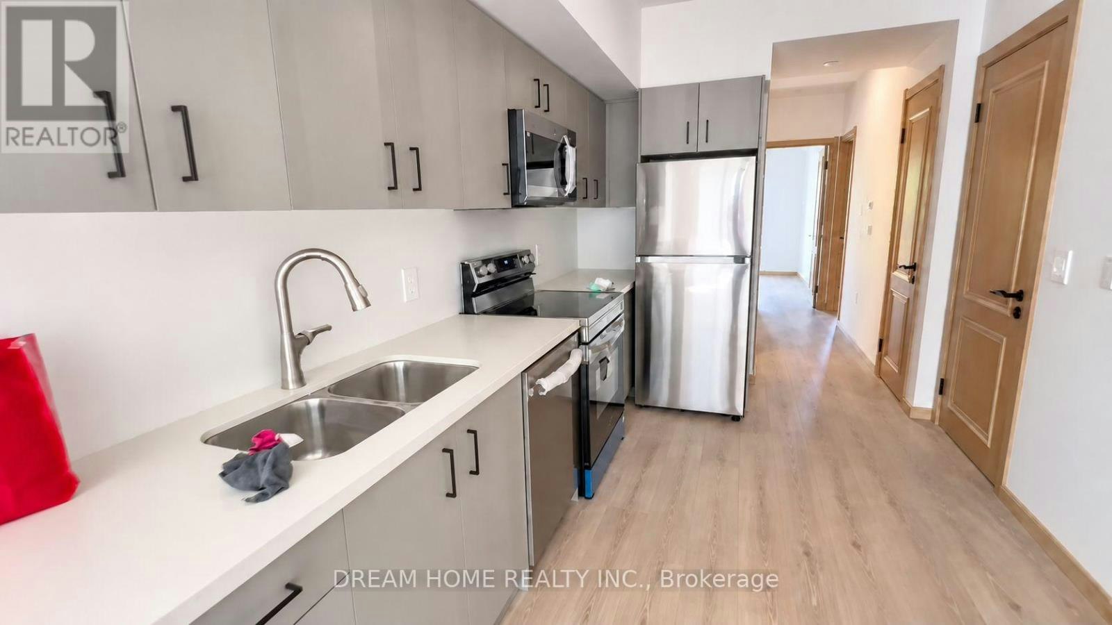 C2-203-3427 Sheppard Avenue E, Toronto, ON, M1T 0C5 - 2