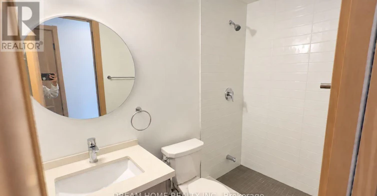 C2-203-3427 Sheppard Avenue E, Toronto, ON, M1T 0C5 - 3