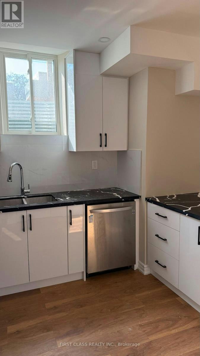 LOWER-49 Mountainside Crescent, Whitby, ON, L1R 0P4 - 4