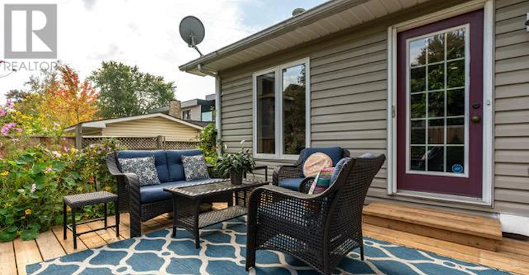 MAIN-145 Carlson Drive, Newmarket, ON, L3Y 3H1 - 29