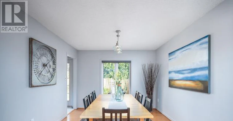 MAIN-145 Carlson Drive, Newmarket, ON, L3Y 3H1 - 28