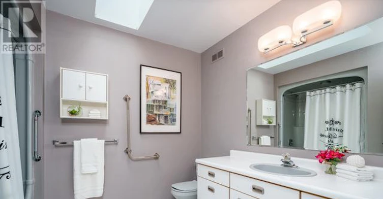 MAIN-145 Carlson Drive, Newmarket, ON, L3Y 3H1 - 15