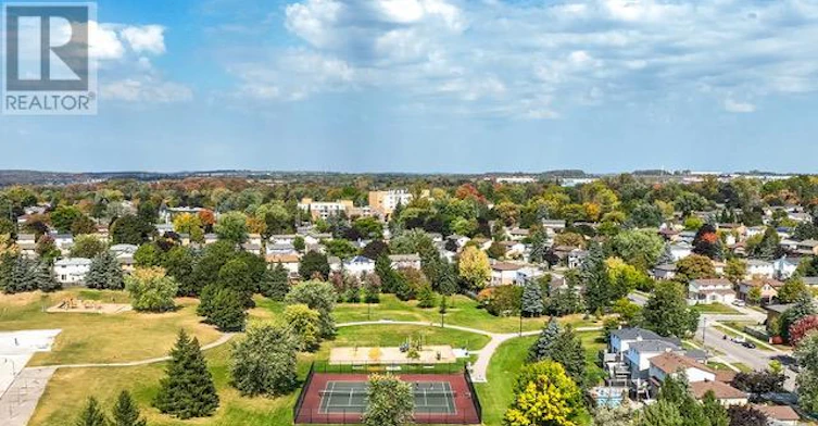 MAIN-145 Carlson Drive, Newmarket, ON, L3Y 3H1 - 31