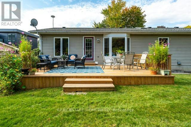 MAIN-145 Carlson Drive, Newmarket, ON, L3Y 3H1 - 30