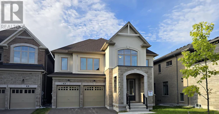 56 Lazarette Lane, East Gwillimbury, ON, L9N 0V6