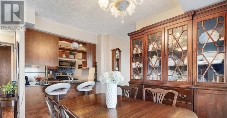 2201-215 Queen Street E, Brampton, ON, L6W 0A9 - 10