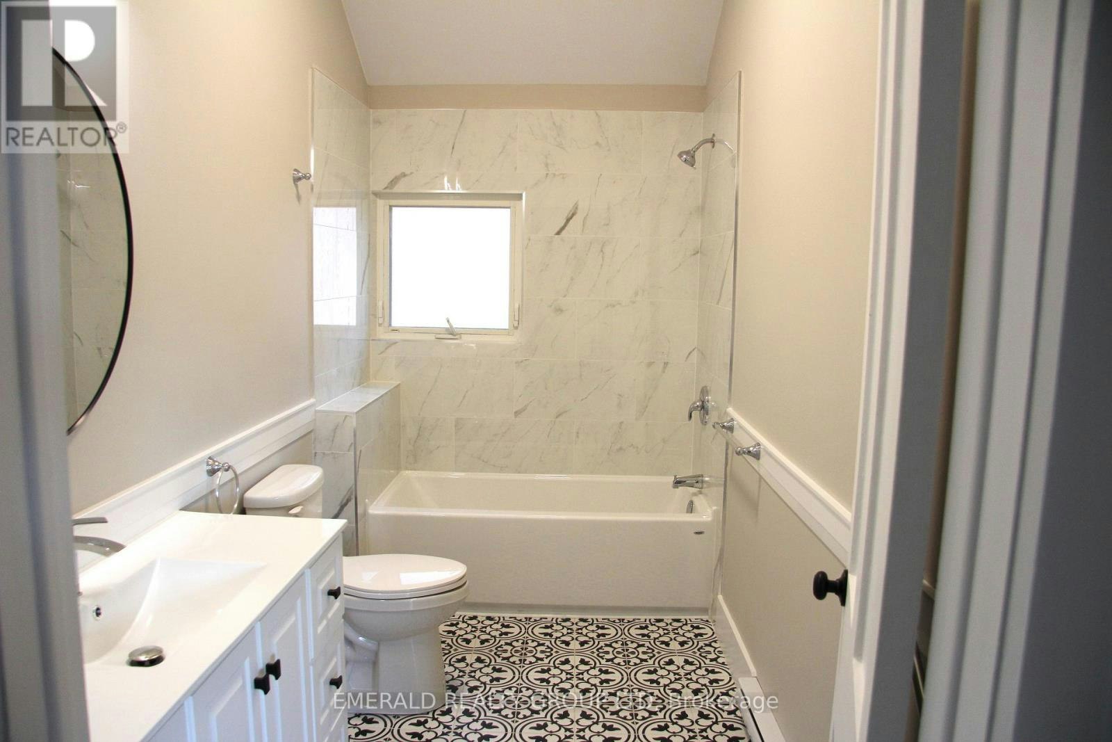 UPPER-7 Ormond Street S, Thorold, ON, L2V 1Y2 - 7