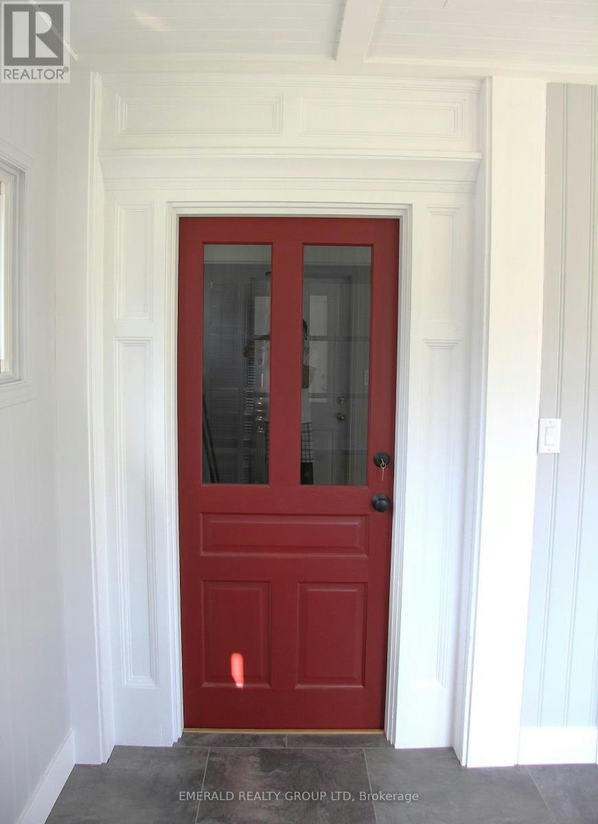 UPPER-7 Ormond Street S, Thorold, ON, L2V 1Y2