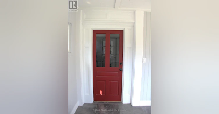 UPPER-7 Ormond Street S, Thorold, ON, L2V 1Y2